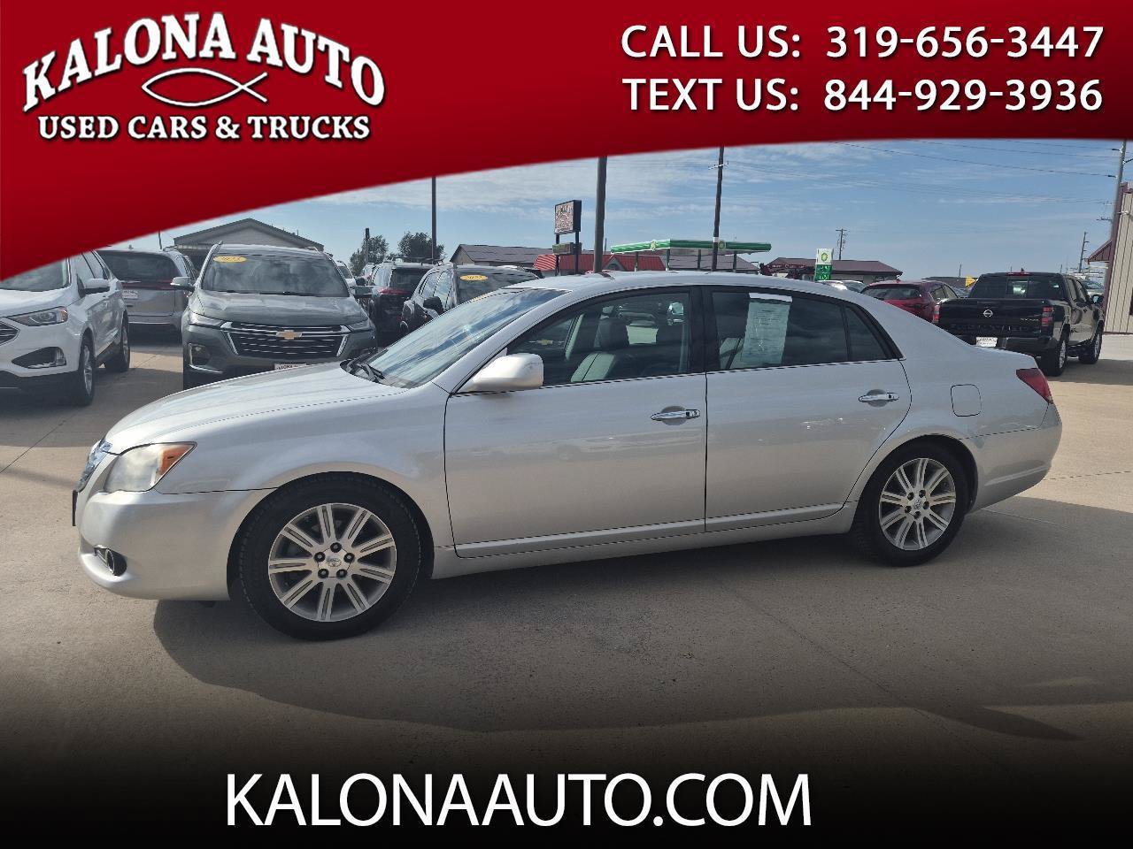 Used 2009 Toyota Avalon Limited FWD image 1