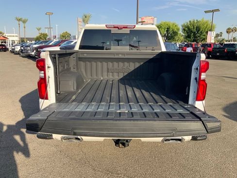 Used 2024 Chevrolet Silverado 1500 High Country w/ Technology Package AWD/4WD image 7