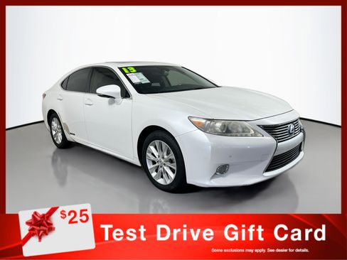 Used 2013 Lexus ES 300h w/ Luxury Pkg FWD image 1