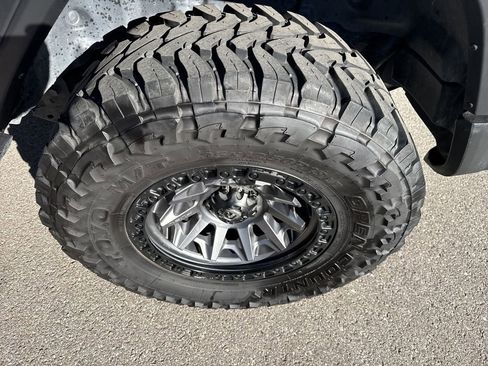 Used 2021 Jeep Wrangler Willys image 12