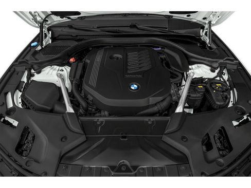 Used 2022 BMW 540i xDrive w/ Premium Package AWD/4WD image 10