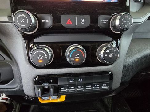 New 2026 RAM 5500 Tradesman w/ Chrome Appearance Group AWD/4WD image 15