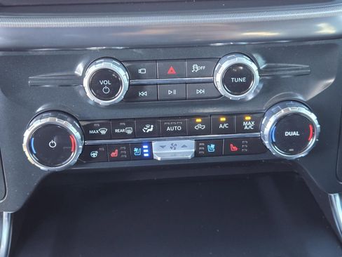 Used 2025 Ford F150 Raptor image 15