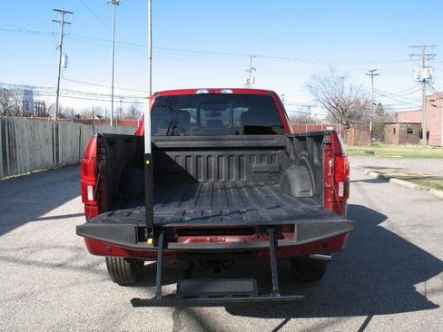 Used 2019 Ford F150 XLT w/ Equipment Group 302A Luxury image 7