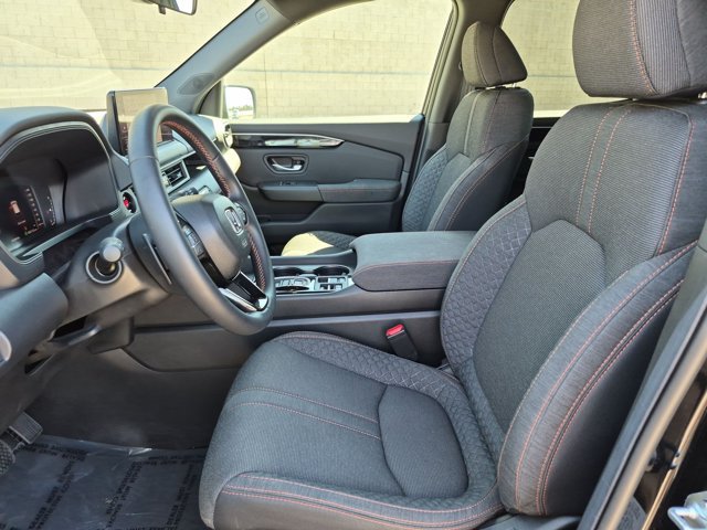 Used 2026 Honda Pilot Sport image 16