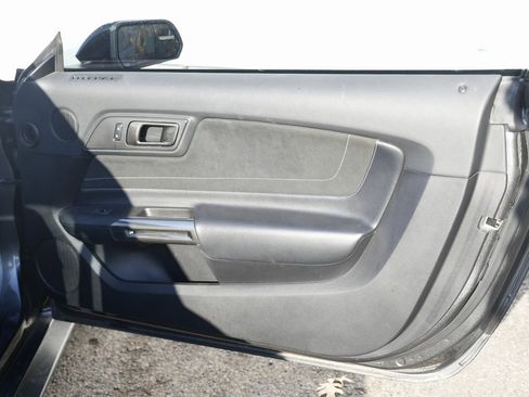 Used 2017 Ford Mustang Shelby GT350 image 46