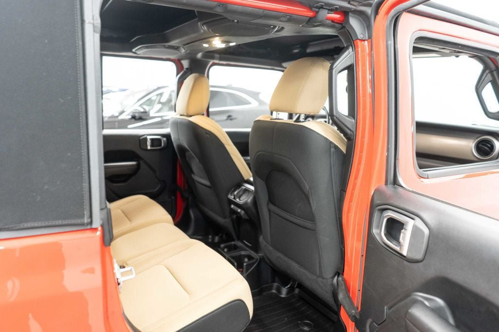 Used 2020 Jeep Gladiator Sport w/ Quick Order Package 24S AWD/4WD image 12