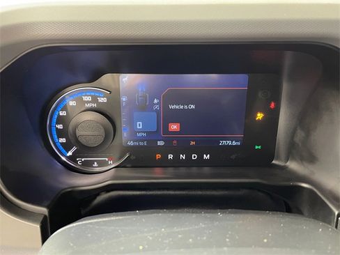 Used 2022 Ford Bronco Black Diamond image 5