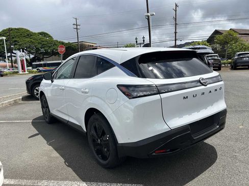 New 2025 Nissan Murano SV image 4
