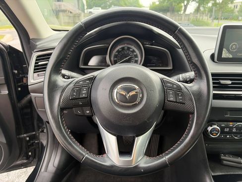 Used 2014 MAZDA MAZDA3 i Touring w/ Technology Package FWD image 20