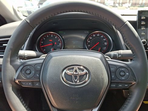 Used 2024 Toyota Camry XSE w/ Navigation Package image 19