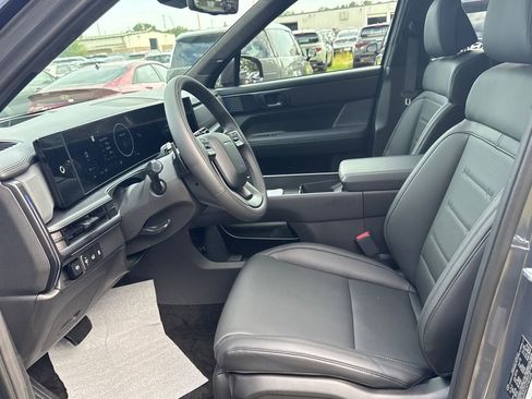 New 2026 Hyundai Santa Fe Calligraphy FWD image 10