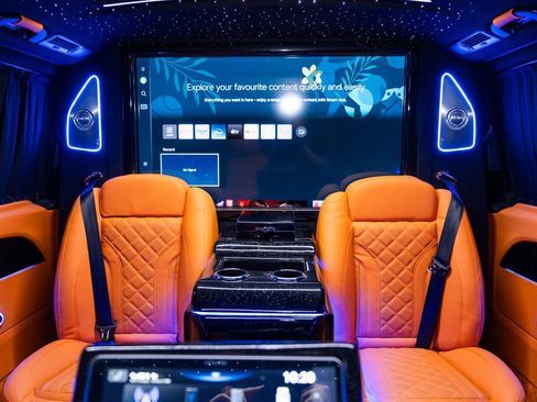 Used 2023 Mercedes-Benz Metris Passenger image 32