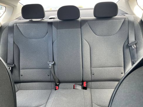 Used 2025 Kia K4 FWD image 57