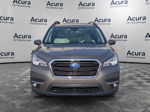 Used 2021 Subaru Ascent Limited w/ Technology Package image 3