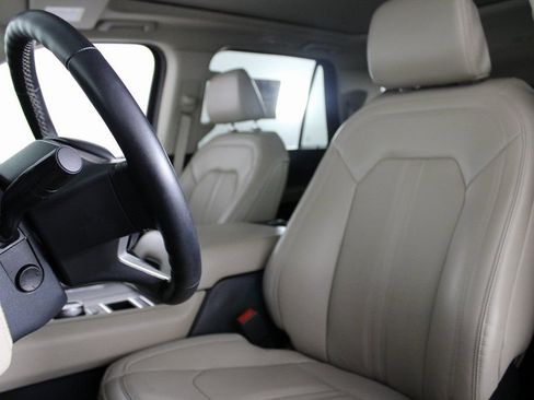 Used 2024 Ford Expedition Max Limited image 16