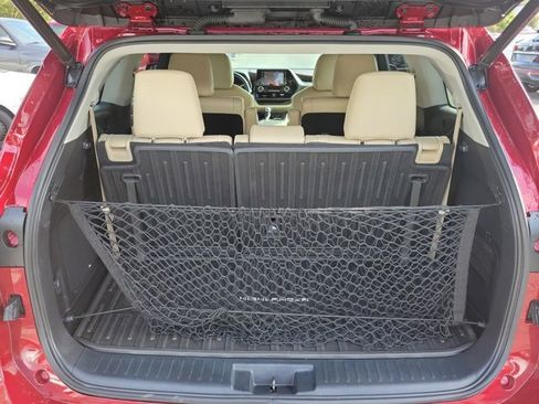 Used 2022 Toyota Highlander Limited image 19