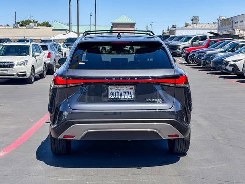 Used 2025 Lexus RX 350h w/ Convenience Package AWD/4WD image 3