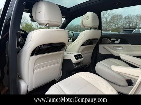 Certified 2025 Mercedes-Benz GLS 580 4MATIC image 22