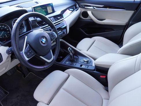 Used 2021 BMW X2 sDrive28i w/ Premium Package image 9