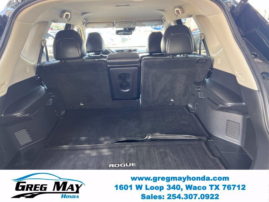 Used 2018 Nissan Rogue SL FWD image 17
