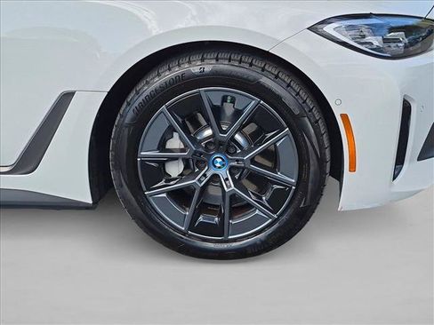 Certified 2023 BMW i4 eDrive40 RWD image 25