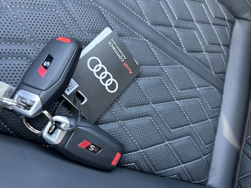 Used 2025 Audi SQ5 Premium Plus image 20