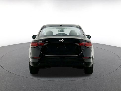 Used 2025 Nissan Sentra SV FWD image 6