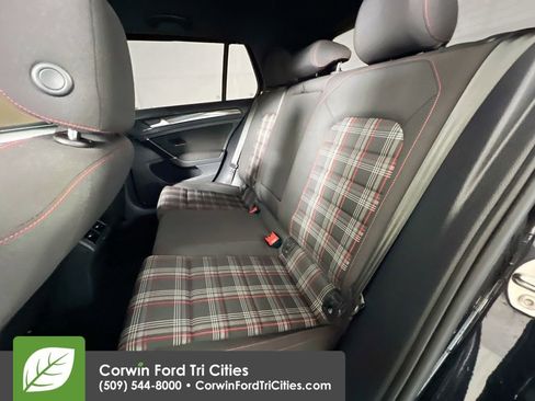 Used 2018 Volkswagen GTI S FWD image 27