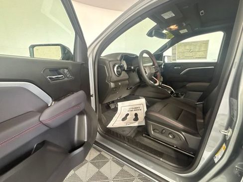 New 2026 Chevrolet Colorado Z71 w/ Technology Package AWD/4WD image 2