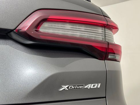 Used 2023 BMW X5 xDrive40i w/ Premium Package image 13