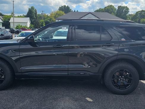 Used 2023 Ford Explorer Timberline w/ Timberline Technology Package AWD/4WD image 4