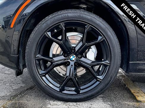 Used 2022 BMW X6 xDrive40i w/ Executive Package AWD/4WD image 33