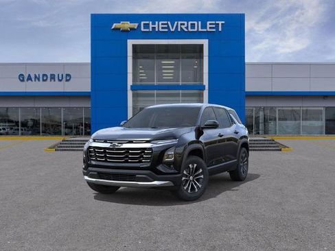 New 2026 Chevrolet Equinox LT image 8