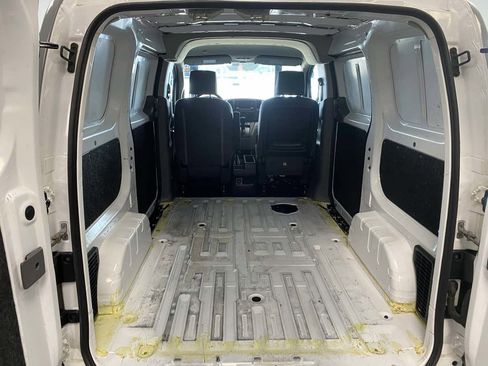 Used 2019 Nissan NV200 SV image 20
