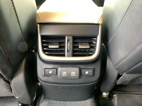 Used 2021 Subaru Outback Limited XT w/ Popular Package #2 AWD/4WD image 24