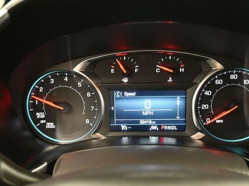 Used 2024 Chevrolet Equinox LT w/ LPO, Cargo Package image 9