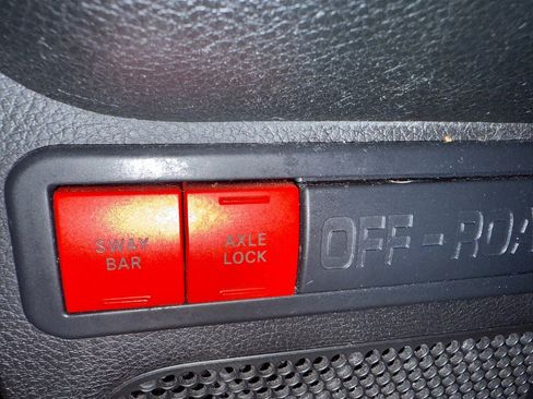 Used 2014 Jeep Wrangler Unlimited Rubicon image 19