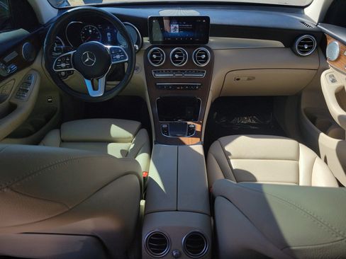 Certified 2020 Mercedes-Benz GLC 300 4MATIC image 17