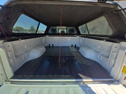 Used 2019 Toyota Tundra SR5 AWD/4WD image 16