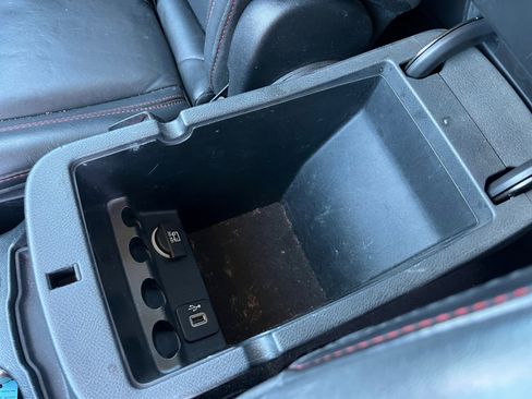 Used 2016 Jeep Cherokee Trailhawk w/ Comfort/Convenience Group image 15