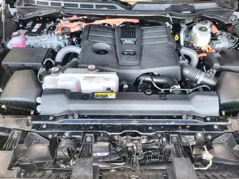 Used 2026 Toyota Tundra Limited w/ TRD Off-Road Package AWD/4WD image 25
