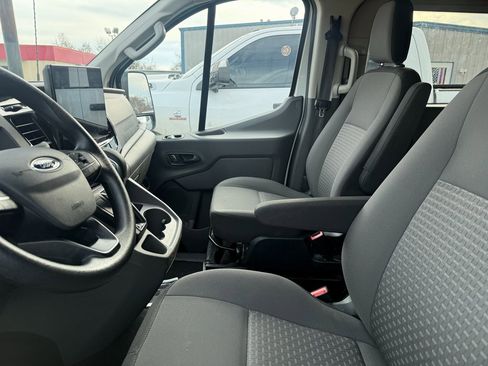 Used 2023 Ford Transit 350 XLT image 14