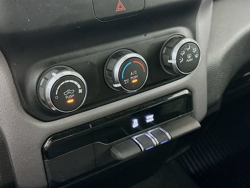 Certified 2022 RAM 1500 Big Horn AWD/4WD image 25