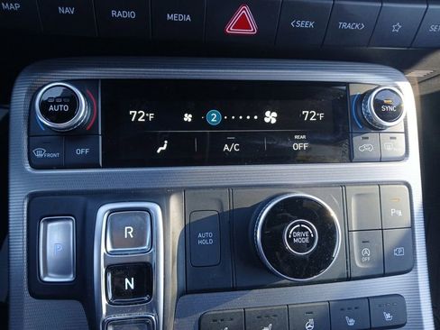 Used 2023 Hyundai Palisade Calligraphy w/ Cargo Package image 22