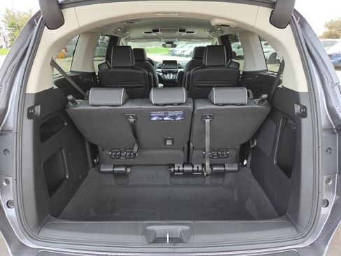 New 2026 Honda Odyssey Touring image 22