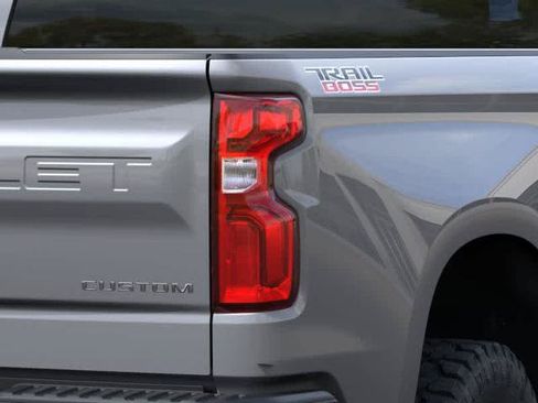 New 2026 Chevrolet Silverado 1500 Custom Trail Boss AWD/4WD image 11