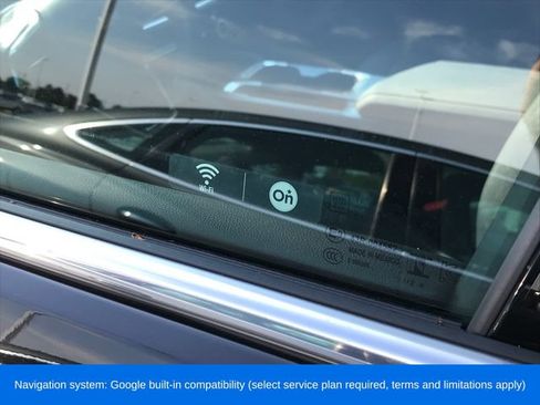 Used 2024 Chevrolet Equinox EV LT FWD image 3