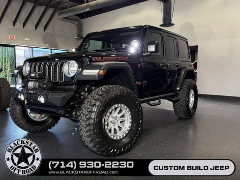 Used 2025 Jeep Wrangler Unlimited Rubicon AWD/4WD image 29