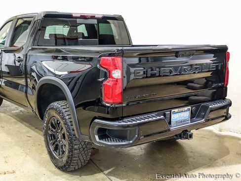 Certified 2023 Chevrolet Silverado 1500 ZR2 image 4